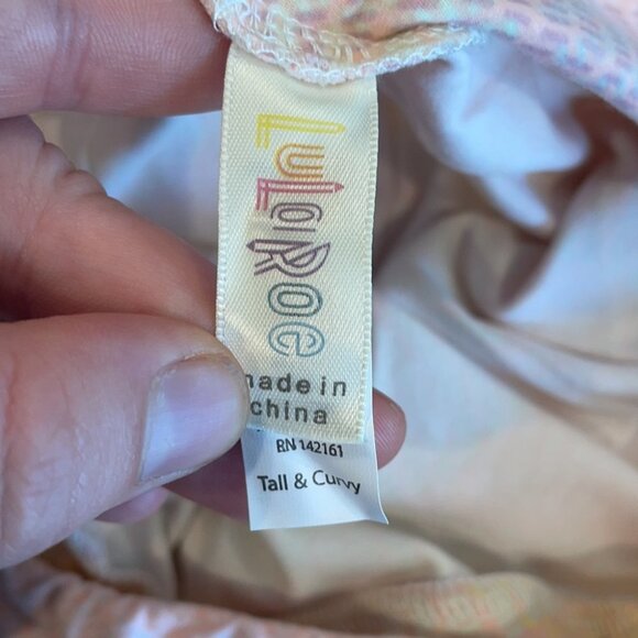 TC NWOT LuLaRoe Leggings B05 5157 - Picture 3 of 3